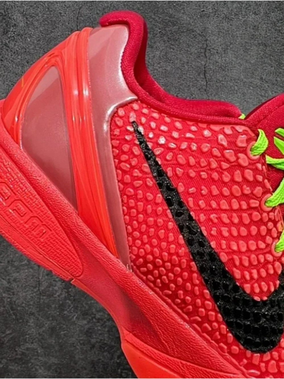 New Nike Kobe 6 Reverse Grinch Red Green Sneakers